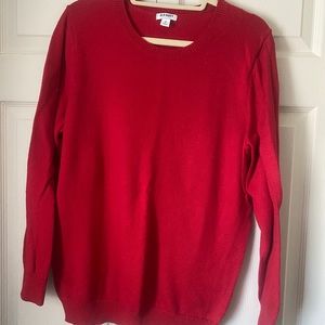 Women’s Fuschia Sweater